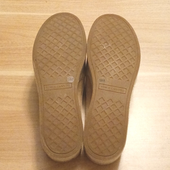 Vince Camuto "Merinney" Tortilla Suede Slip On Shoes in Size 7.5M - Picture 8 of 9